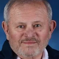 Official portrait of Bert Gurr